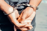 ۴ سارق مسلح پس از سه هفته جرایم دستگیر شدند ۴ سارق مسلح پس از سه هفته جرایم دستگیر شدند